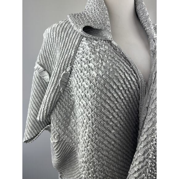 Candiss Cole Art-To-Wear Jacket Silver Crinkle Open Front One Size Quiet Luxury - Picture 13 of 16